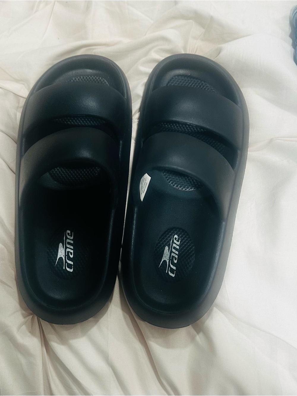 Crane Women's Black Slide Sandals